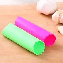 Load image into Gallery viewer, Silicone Garlic Peeler Peel Kitchen Gadget